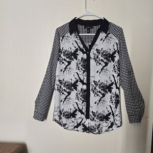 Alfani Black and White Floral Blouse